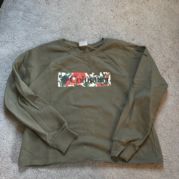 Columbia Tops - Columbia Cropped Sweatshirt
